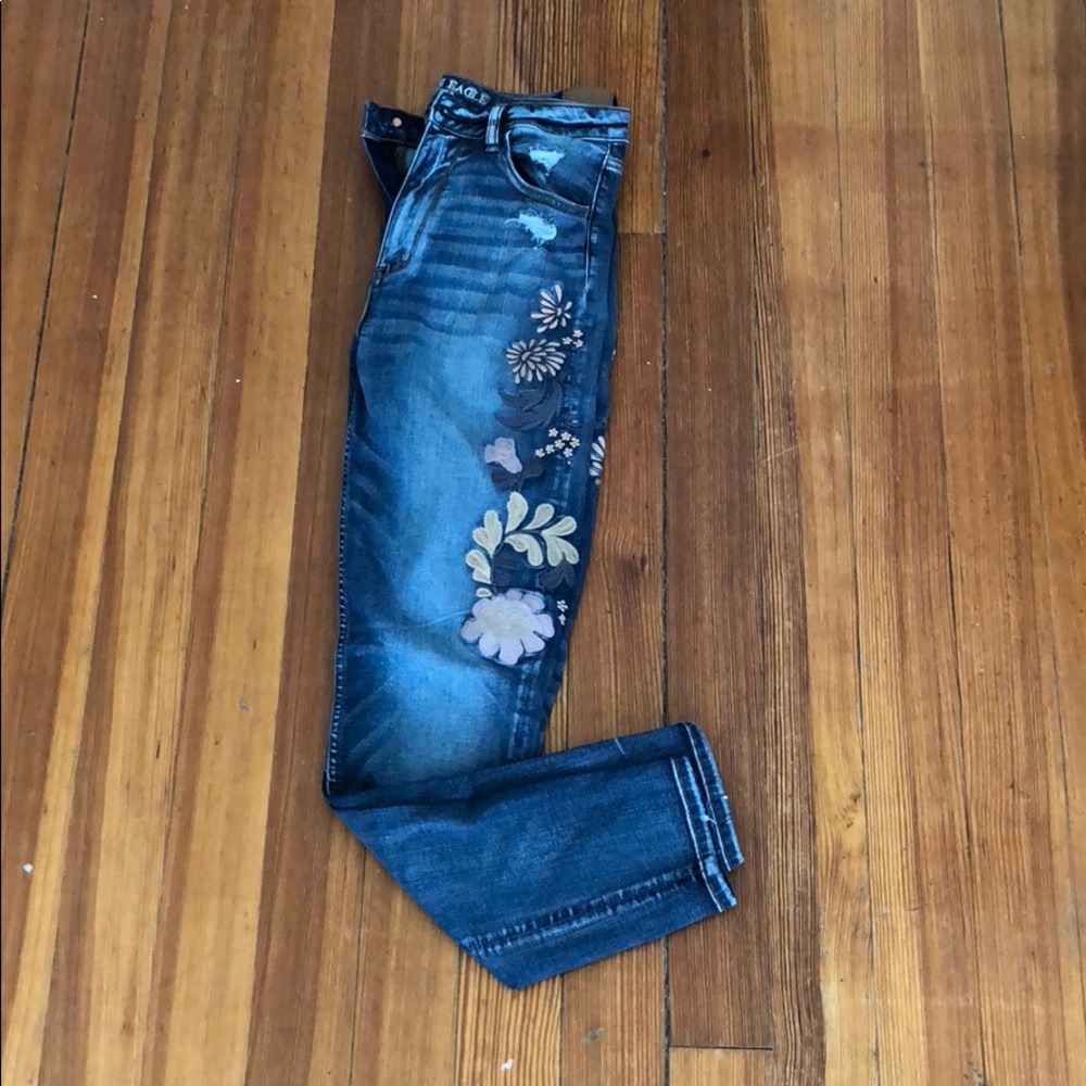 American eagle embroidered jeans